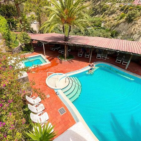 Parco Termale Tropical Bed and Breakfast Isquia Exterior foto