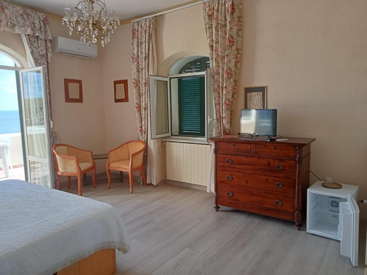 Parco Termale Tropical Bed and Breakfast Isquia Exterior foto